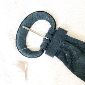 NWT Chico’s Round Benson Blue Genuine Leather Wide Belt Size Medium